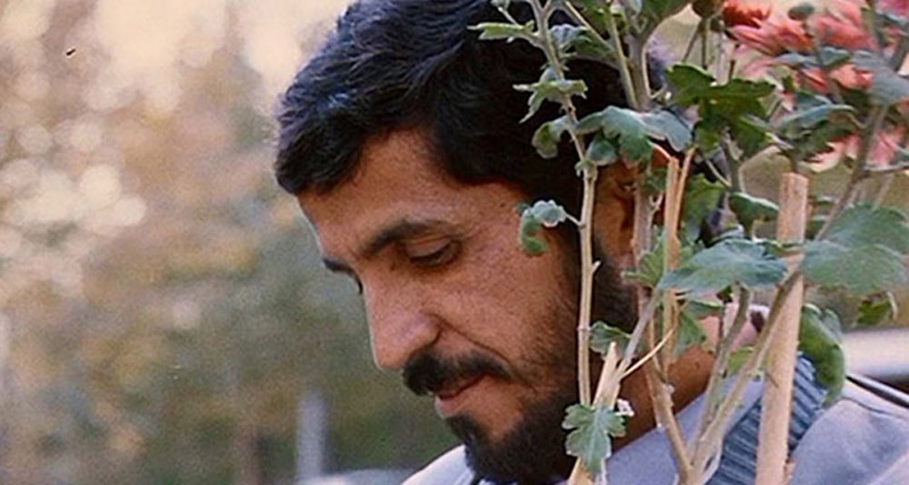 All we do is acting. Usually as ourselves, and sometimes as what we want to be—A Close look at “Close Up” by Abbas Kiarostami