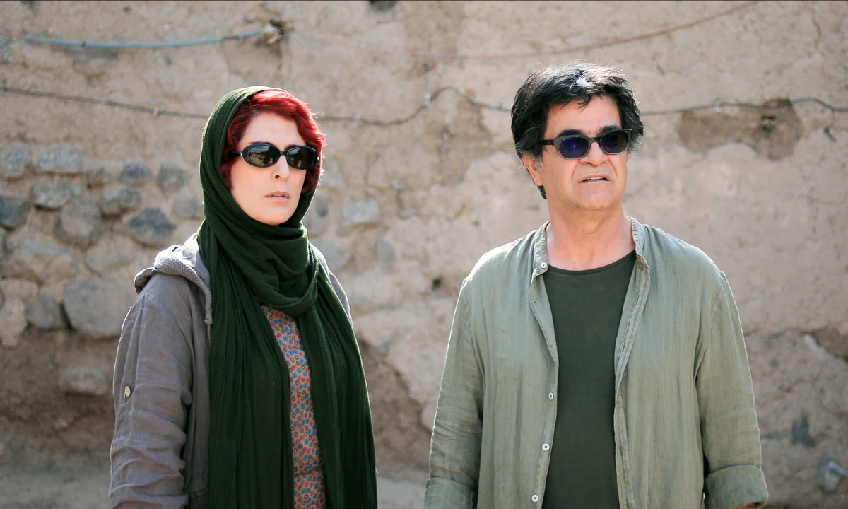 Self-Depiction of an Artist Struggling with His Roots, Yet Embracing Them Without Excuse: Jafar Panahi’s Proposal in Three Faces (2018)